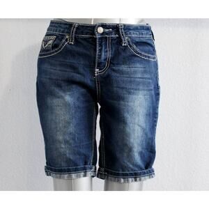 Love Indigo Embroidered Jean Shorts Size 16